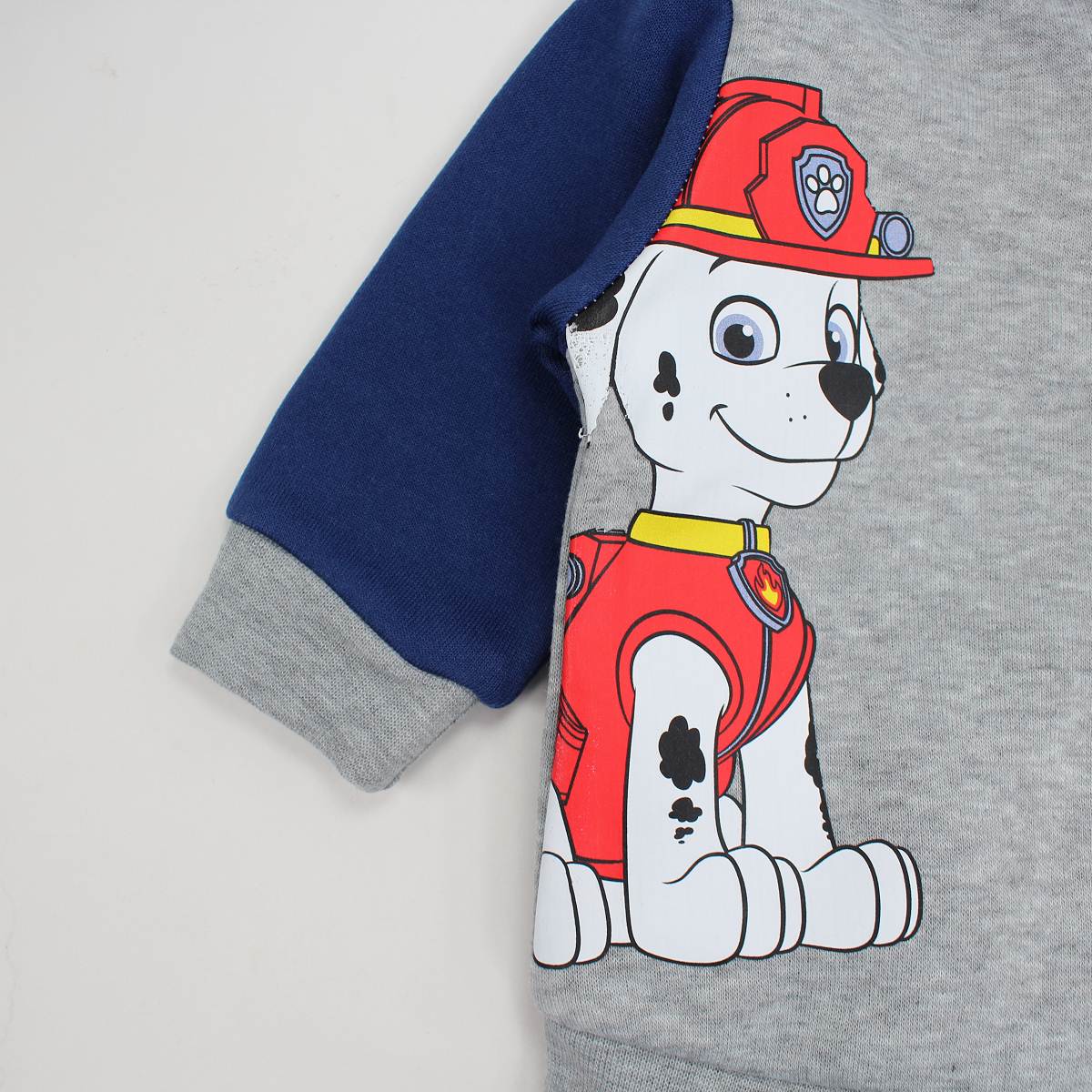 Trening Paw Patrol Marshall - detaliu personaj Marshall pe jachetă